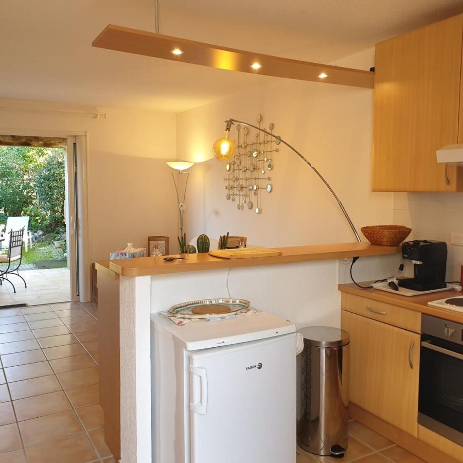 Mini Villa Messicana 5 Pers Piscine 500 M Plage Lecci Exteriör bild