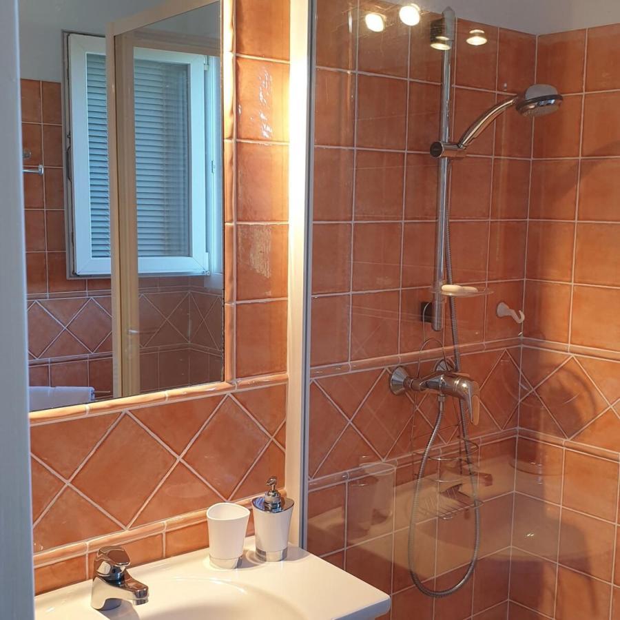 Mini Villa Messicana 5 Pers Piscine 500 M Plage Lecci Exteriör bild